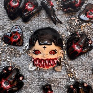 Handmade Gothic Vampiric Necklace｜Handmade Dark Aesthetic | Creepy Cute Gift｜Gothic jewelry gifted｜vampiric gifts ｜Vampire art