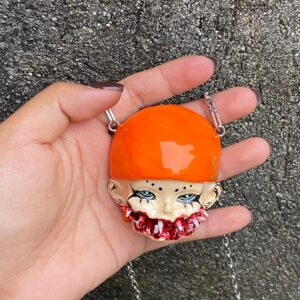 Handmade OOAK Gothic Doll Head Pendant Necklace – Dark Aesthetic Handmade Jewelry | Creepy Cute Gift｜Gothic jewelry gifted